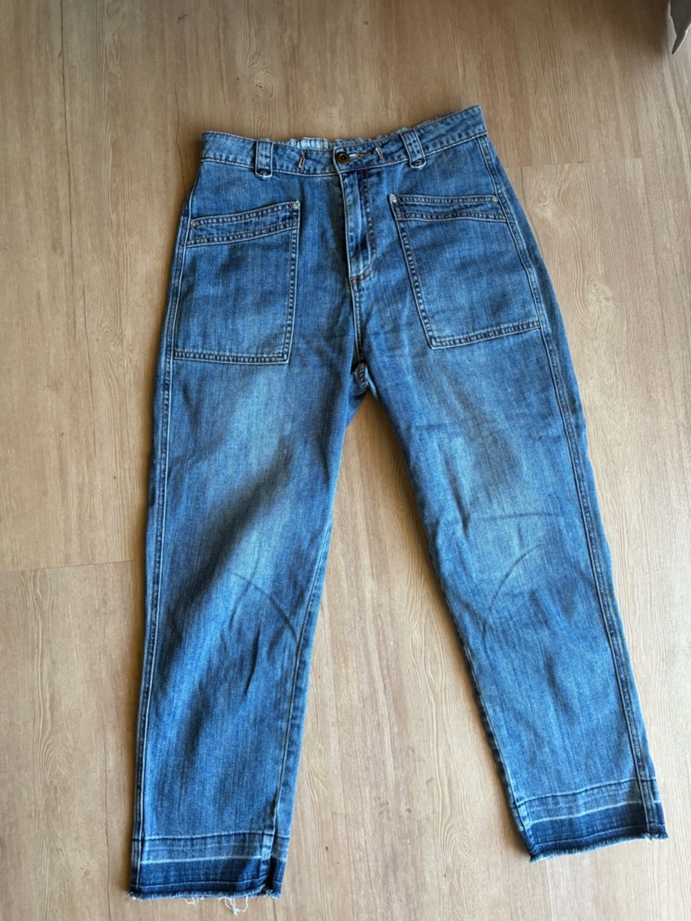 Sundance Roadside Jeans High Waisted Raw Hem woman’s size 4